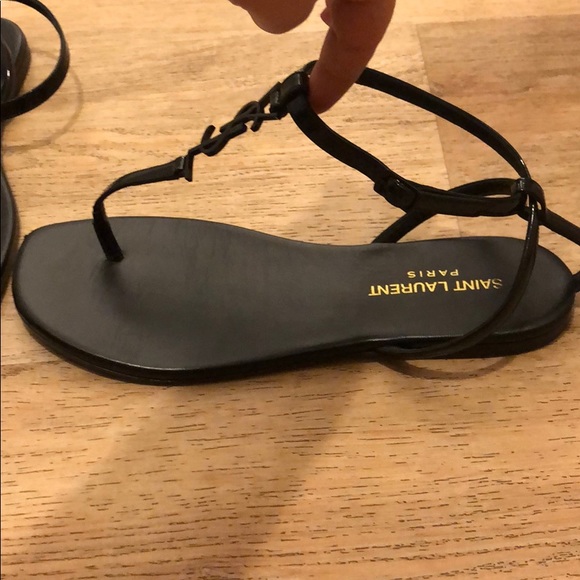 Saint Laurent nu pied  T-strap Sandals - Picture 2 of 5